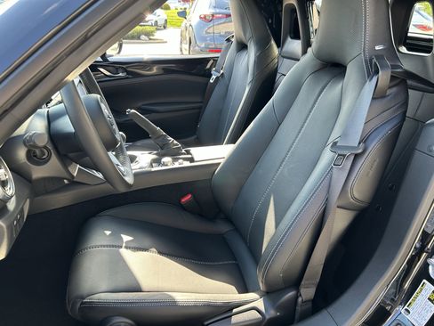 Used 2023 MAZDA MX-5 Miata Grand Touring image 21