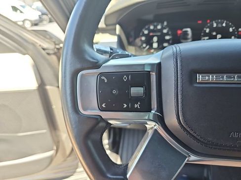 Used 2021 Land Rover Discovery HSE R-Dynamic AWD/4WD image 19