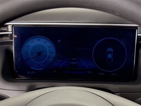 Certified 2024 Hyundai Santa Cruz SEL w/ Activity Package FWD image 13