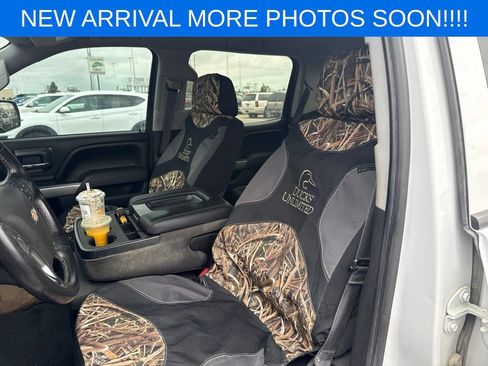 Used 2017 Chevrolet Silverado 1500 LT w/ All Star Edition AWD/4WD image 17