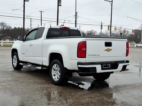 Used 2020 Chevrolet Colorado LT w/ LT Convenience Package image 11