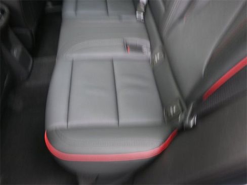 Used 2023 Buick Envision Essence w/ Sport Touring Package image 21