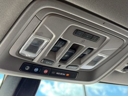 Used 2020 Chevrolet Silverado 1500 LT Trail Boss image 27