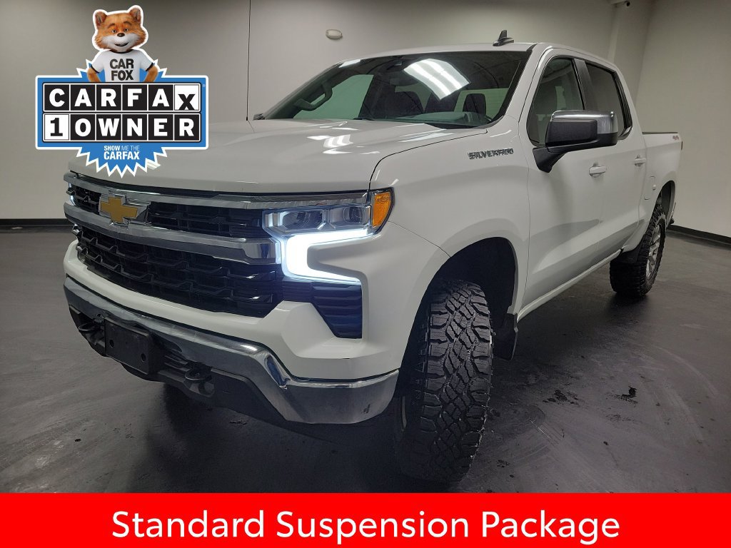 Used 2022 Chevrolet Silverado 1500 LT AWD/4WD image 5