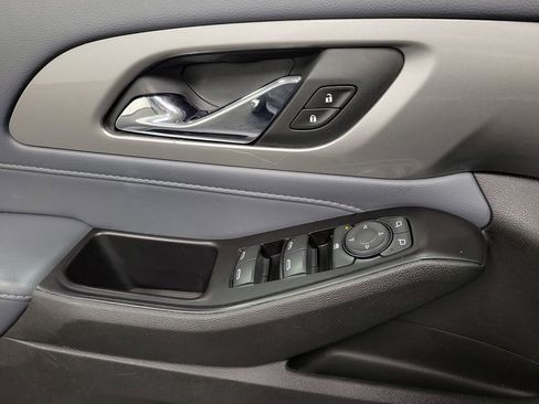 Used 2020 Chevrolet Traverse LT w/ LPO, Floor Liner Package image 19