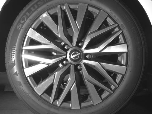 Used 2025 Nissan Altima 2.5 SV FWD image 15