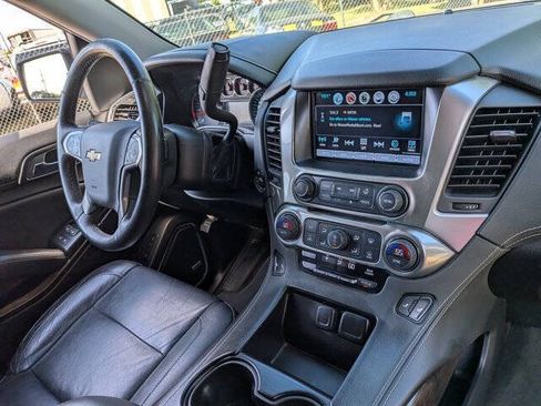 Used 2017 Chevrolet Suburban LT AWD/4WD image 37
