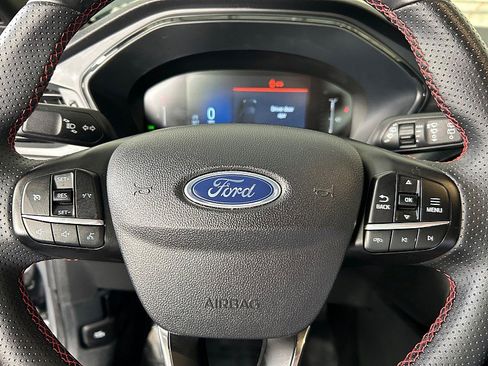 Used 2025 Ford Escape ST-Line image 28