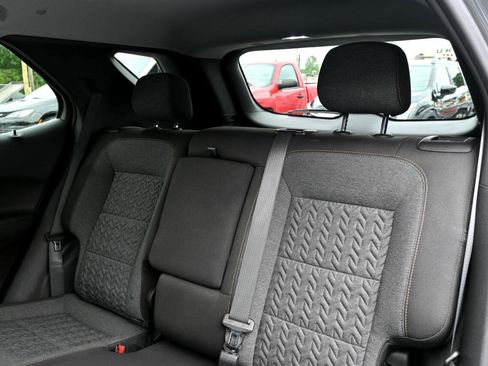 Used 2024 Chevrolet Equinox LT image 24