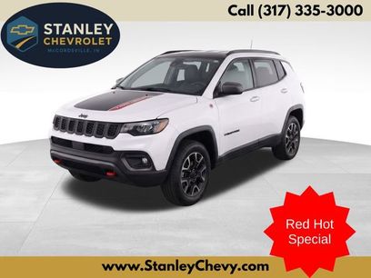 Used 2025 Jeep Compass Trailhawk