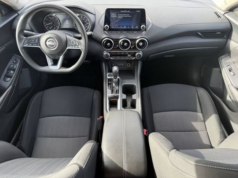 Used 2024 Nissan Sentra SV FWD image 13