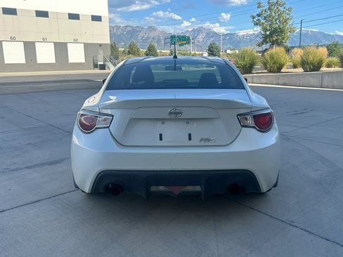 Used 2013 Scion FR-S RWD image 4