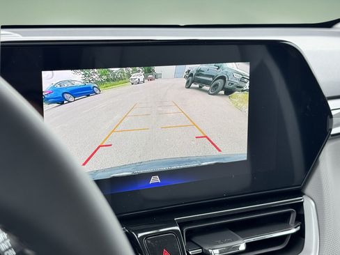 New 2026 Chevrolet TrailBlazer LT w/ Convenience Package FWD image 12