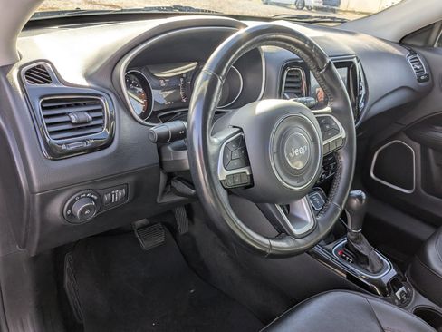 Used 2019 Jeep Compass Limited image 16