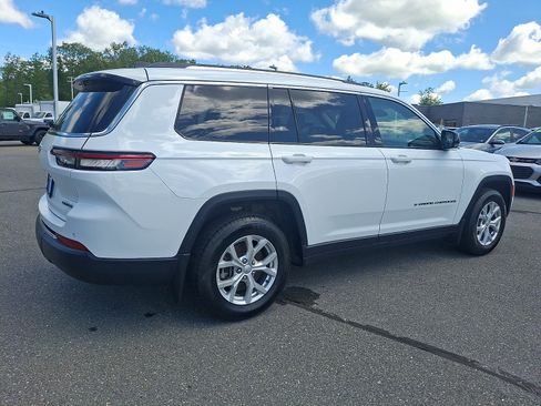 Used 2023 Jeep Grand Cherokee L Limited w/ MOPAR Finishing Package AWD/4WD image 6