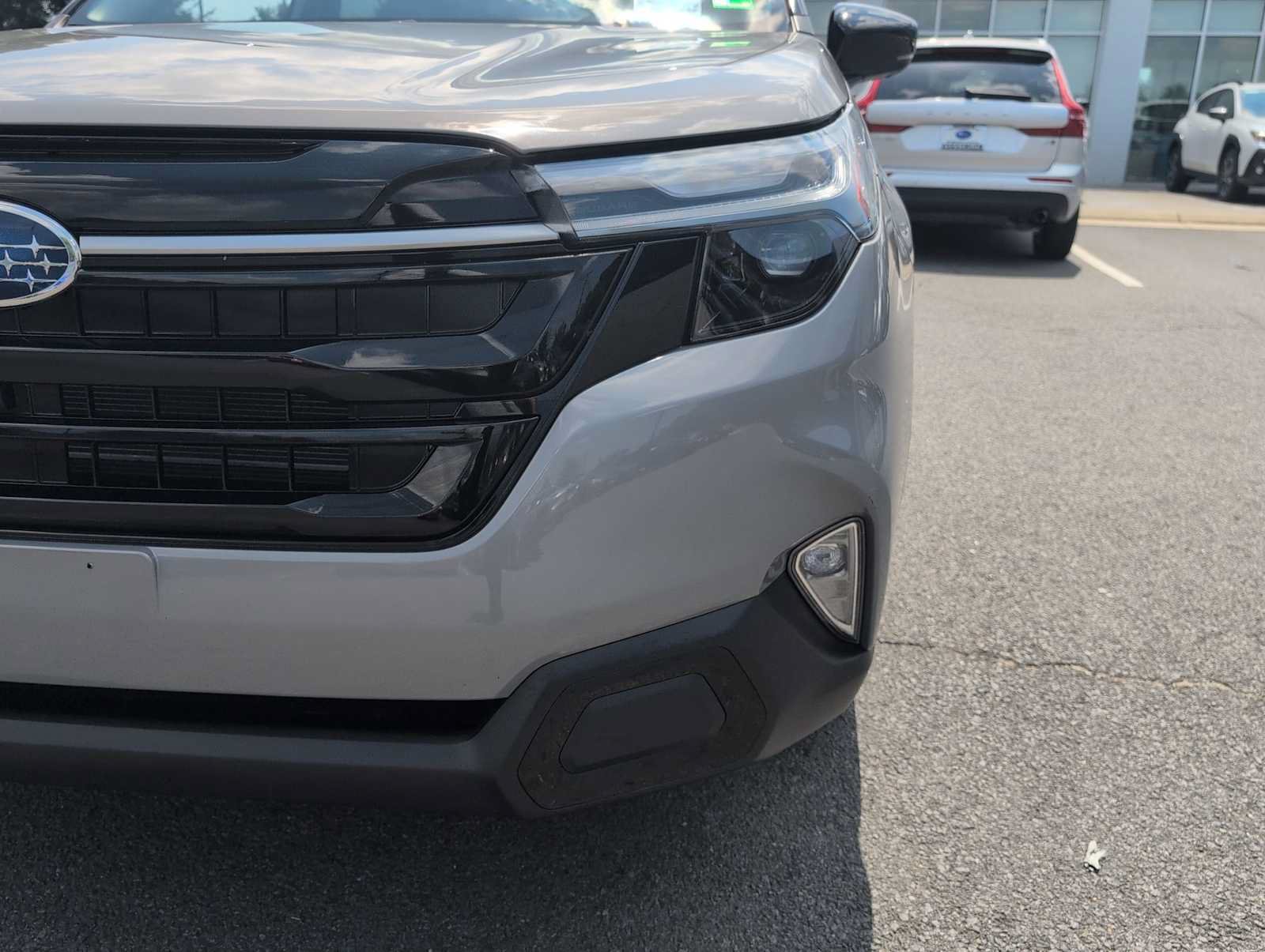 Certified 2025 Subaru Forester Touring AWD/4WD image 11