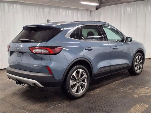 Certified 2023 Ford Escape Platinum w/ Premium Technology Package image 26