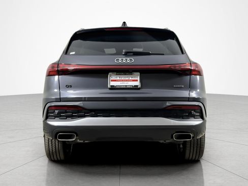 Used 2025 Audi Q5 Premium w/ Convenience Package AWD/4WD image 4