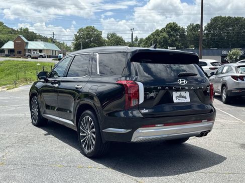Used 2023 Hyundai Palisade Calligraphy AWD/4WD image 5