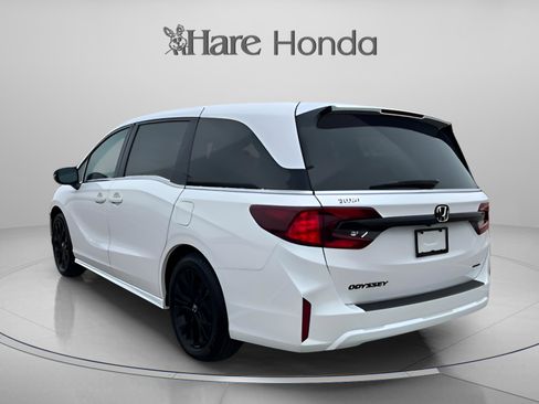 New 2026 Honda Odyssey Sport-L image 3