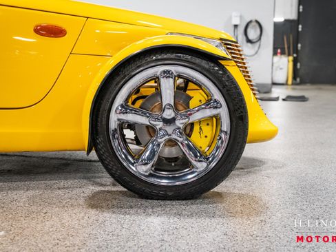 Used 1999 Plymouth Prowler RWD image 12