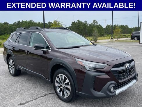 Used 2023 Subaru Outback Limited AWD/4WD image 12