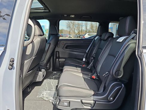 New 2026 Honda Odyssey Sport-L image 5