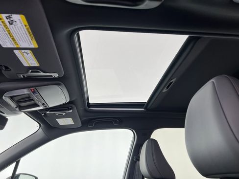 New 2026 Subaru Forester Touring AWD/4WD image 23