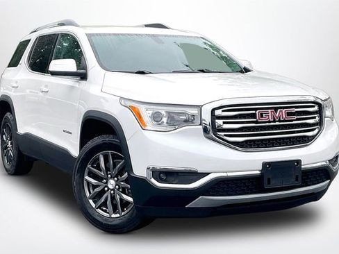 Used 2019 GMC Acadia SLT FWD image 1