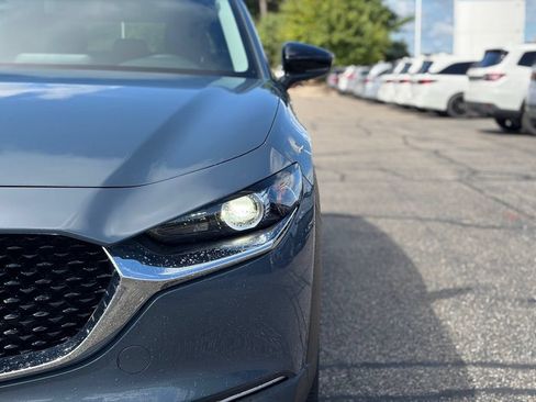 Used 2025 MAZDA CX-30 AWD 2.5 S w/ Preferred Package image 4
