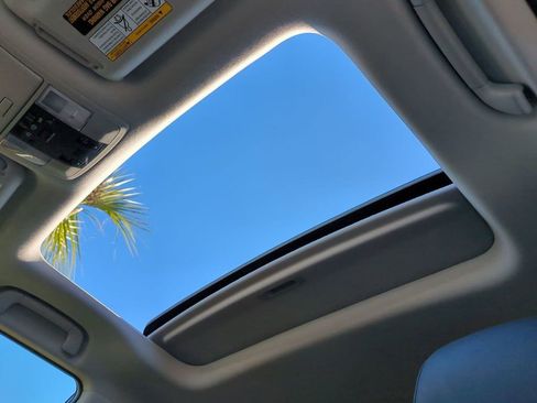 Used 2017 Lexus GX 460 image 21