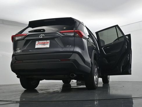 Used 2023 Toyota RAV4 XLE FWD image 44