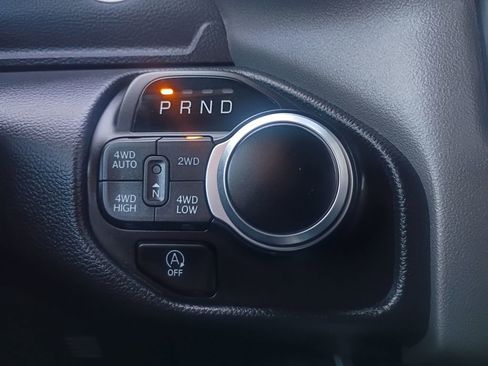 Used 2022 RAM 1500 Lone Star image 10