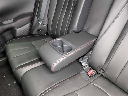 Certified 2025 Acura ADX A-Spec image 22