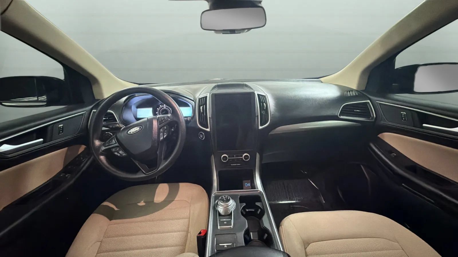 Used 2022 Ford Edge SE w/ Black Appearance Package AWD/4WD image 9