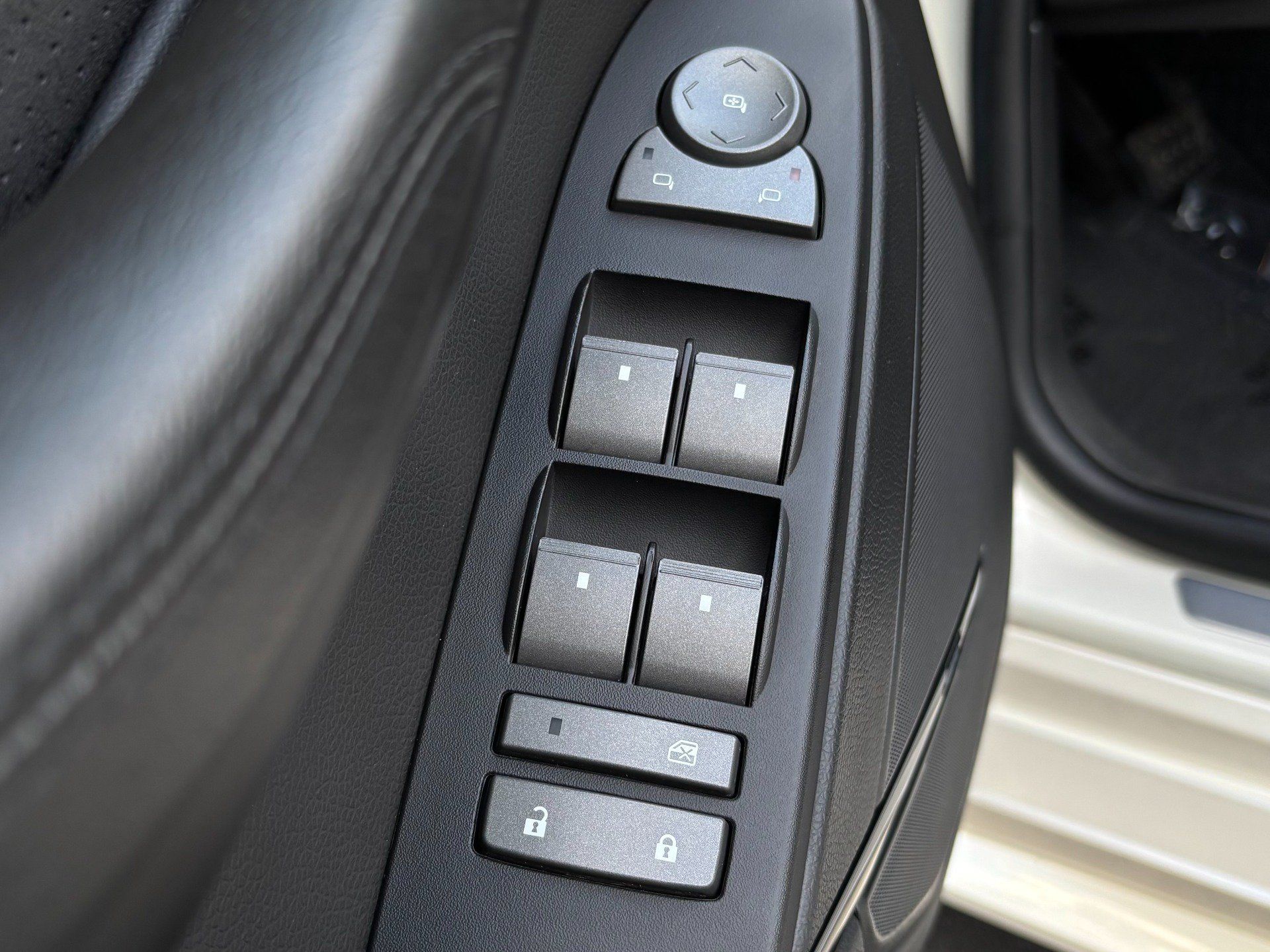 Used 2011 Cadillac CTS V RWD image 41