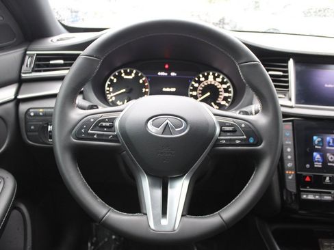 Certified 2025 INFINITI QX55 Luxe w/ Cargo Package image 15