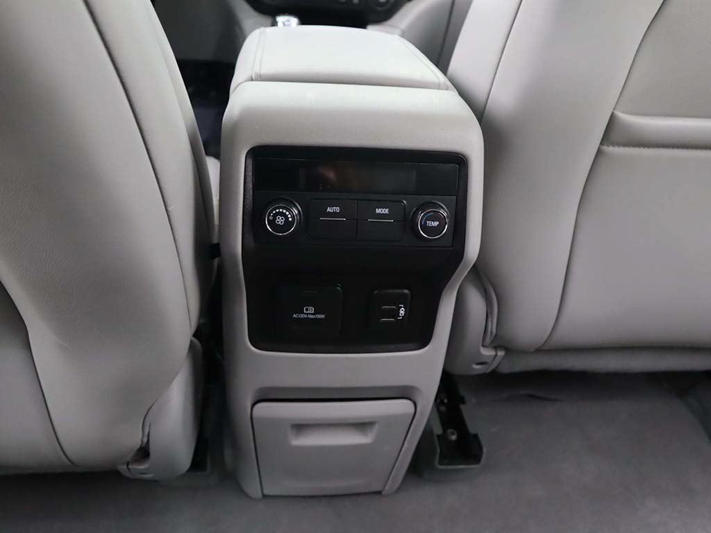 Used 2019 GMC Acadia SLT AWD/4WD image 54