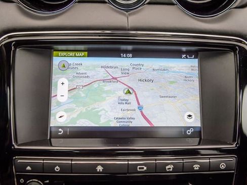 Used 2016 Jaguar XJ L Portfolio image 23