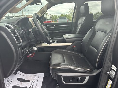 Used 2020 RAM 1500 Laramie AWD/4WD image 22