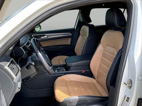 Used 2020 Volkswagen Atlas Cross Sport SEL Premium w/ Cross Sport MDO Package AWD/4WD image 8