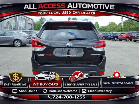 Used 2023 Subaru Forester Premium AWD/4WD image 4