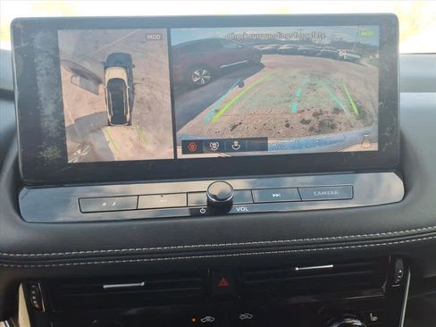 Certified 2024 Nissan Rogue SL w/ SL Premium Package image 21