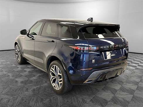 Used 2023 Land Rover Range Rover Evoque R-Dynamic SE image 3