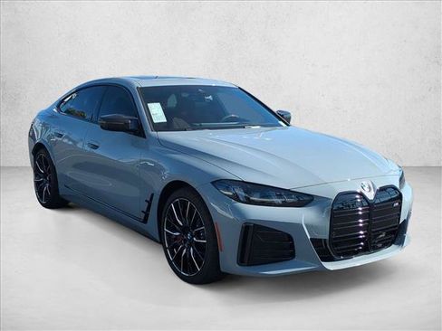 New 2026 BMW i4 eDrive35 AWD/4WD image 7