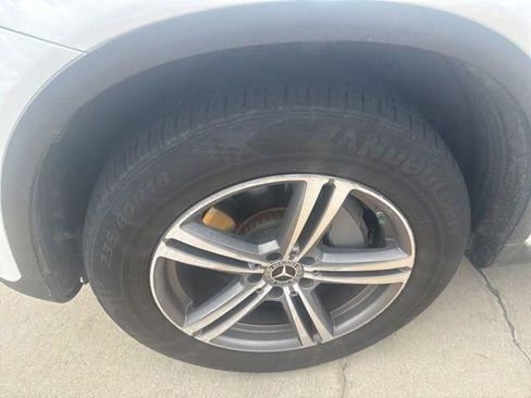 Used 2020 Mercedes-Benz GLC 300 GLC 300 image 15