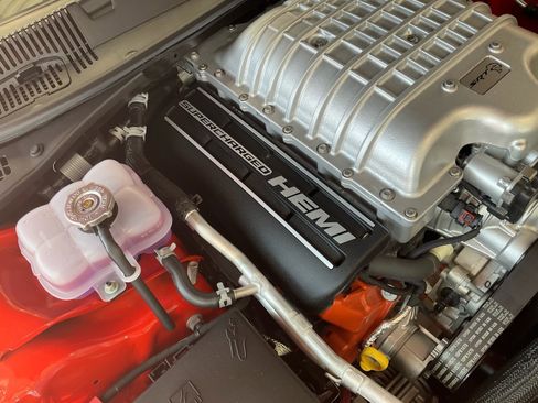 Used 2022 Dodge Challenger SRT Hellcat image 30