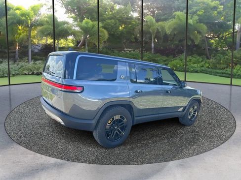 Used 2023 Rivian R1S Adventure AWD/4WD image 5
