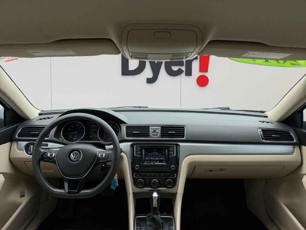 Used 2017 Volkswagen Passat 1.8T S FWD image 15