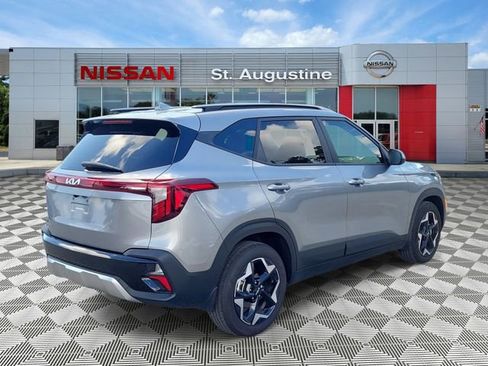 Used 2025 Kia Seltos S FWD image 2